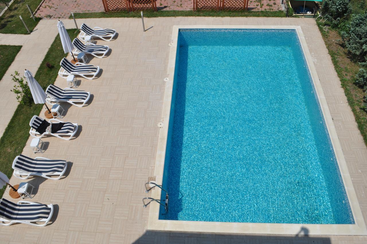 Hotel Sara Vama Veche Zewnętrze zdjęcie